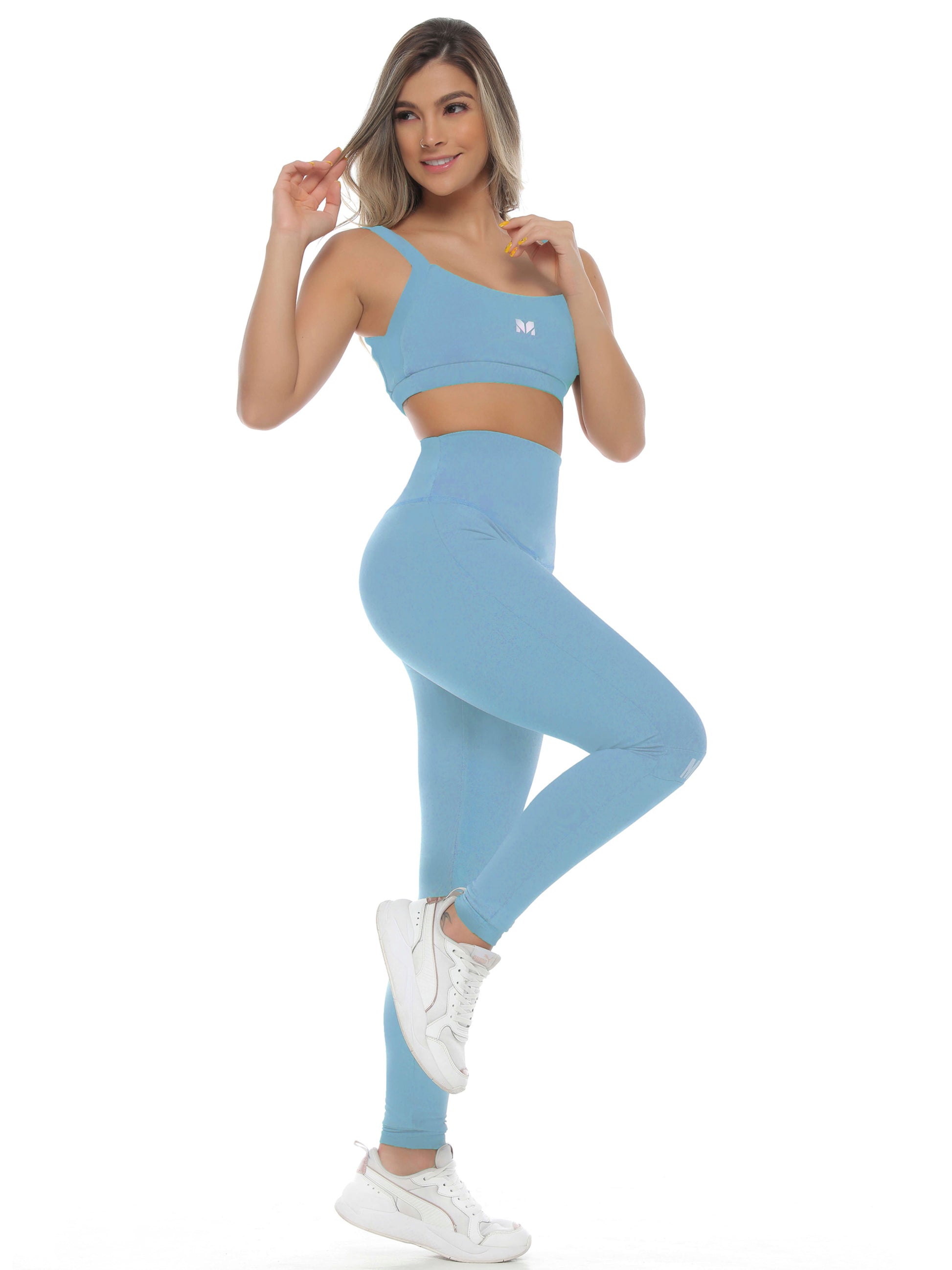 "conjunto deportivo mujer" "ropa para hacer ejercicio mujer" "falda short deportiva" "falda short"