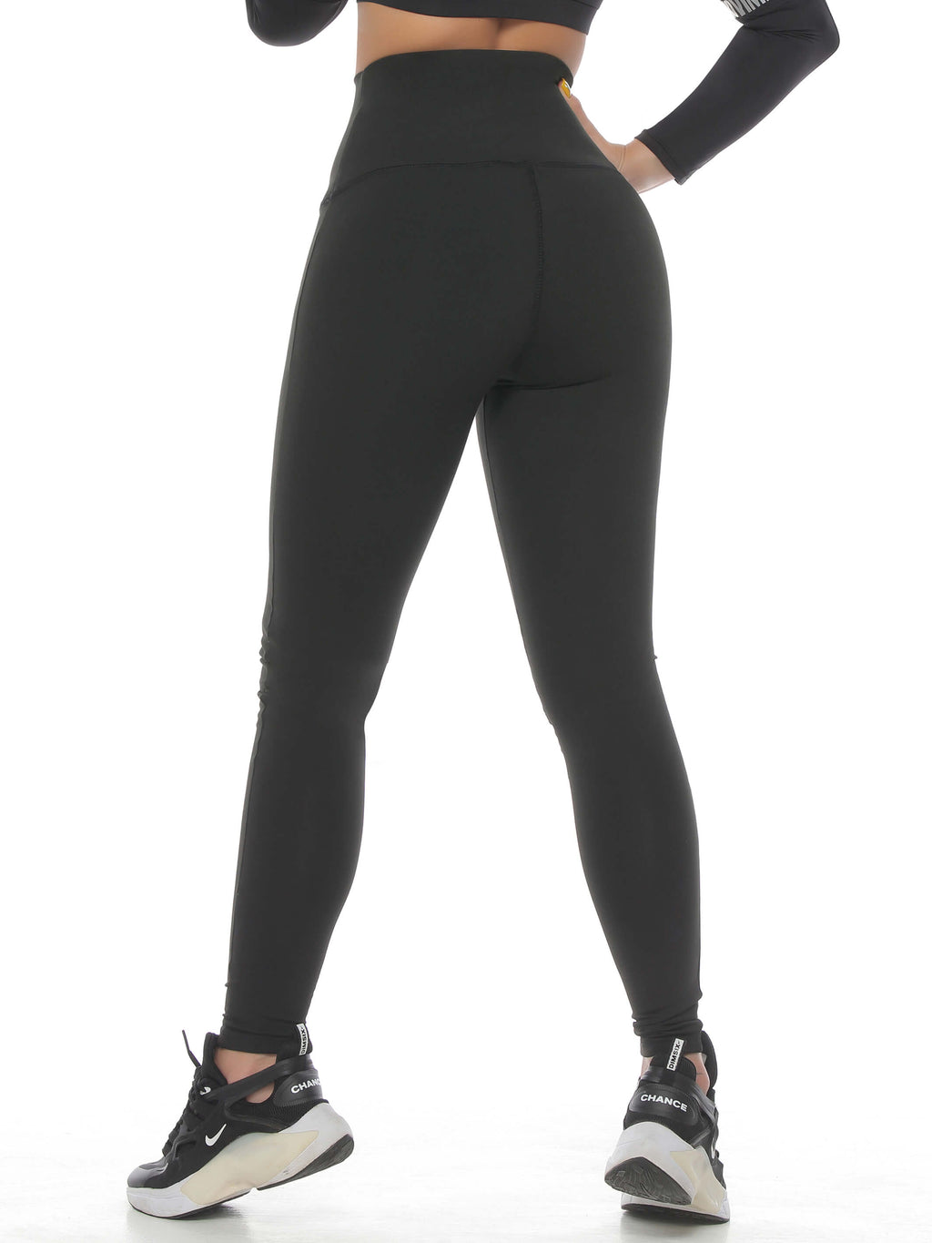 "enterizos deportivos para mujer" "leggings deportivos mujer" "conjunto deportivo mujer"  "ropa para hacer ejercicio mujer" "falda short deportiva" "falda short"