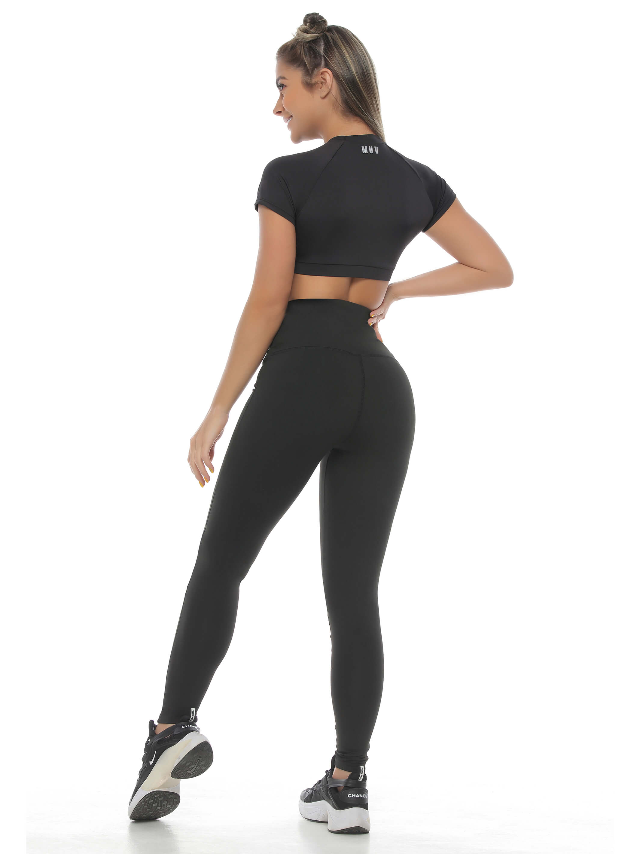 Conjunto Deportivo Black Topy